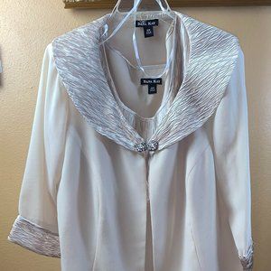 Women's White Long Sleeves Skirt Suit
